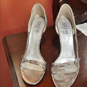 Guess by Marciano Shimmering Gold 4” Heels Used Good Condition